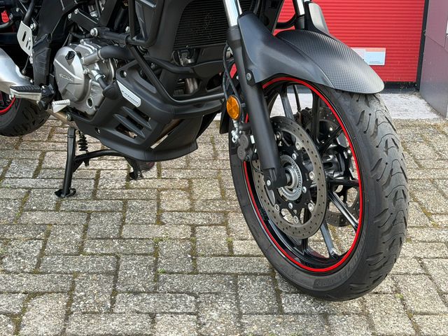 suzuki - v-strom-650-abs