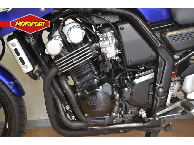 yamaha - fzs-600-fazer-s