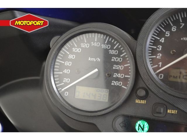 yamaha - fzs-600-fazer-s