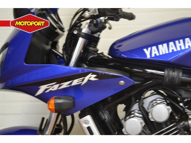 yamaha - fzs-600-fazer-s