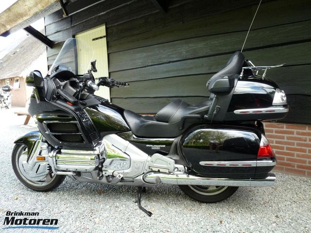 honda - gl-1800-goldwing