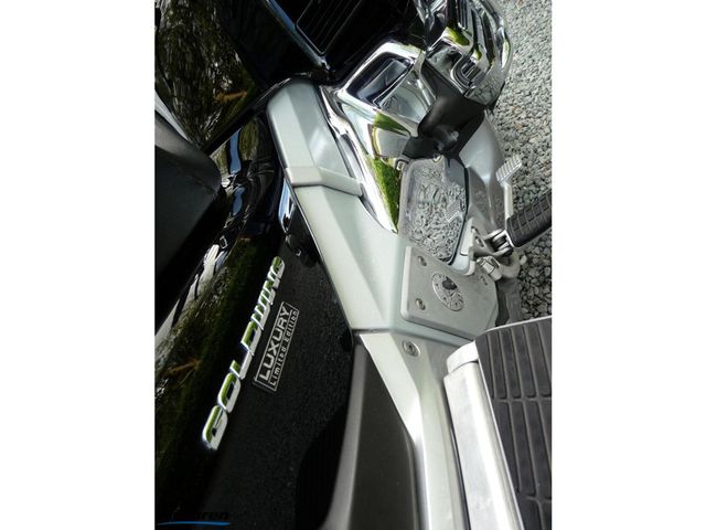 honda - gl-1800-goldwing
