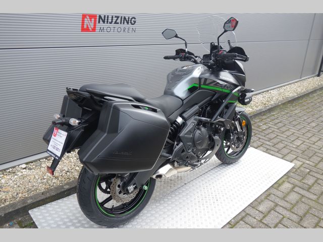 kawasaki - versys-650-grand-tourer