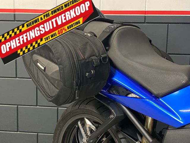 triumph - sprint-st-1050