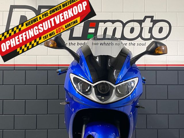 triumph - sprint-st-1050