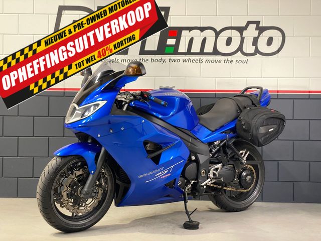 triumph - sprint-st-1050