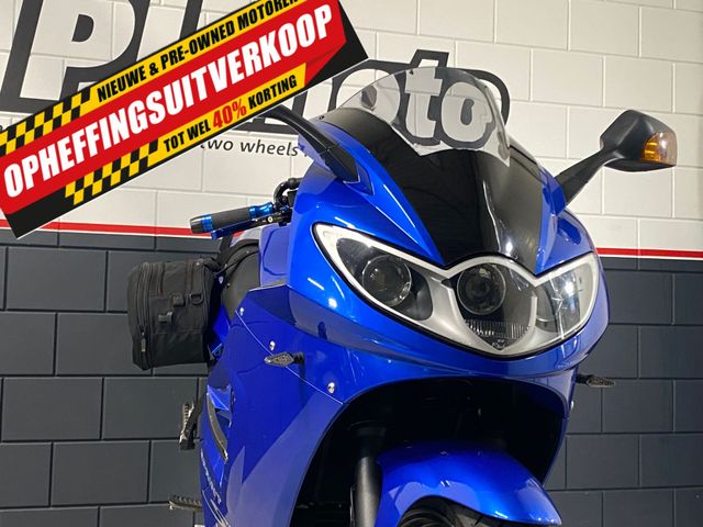 triumph - sprint-st-1050