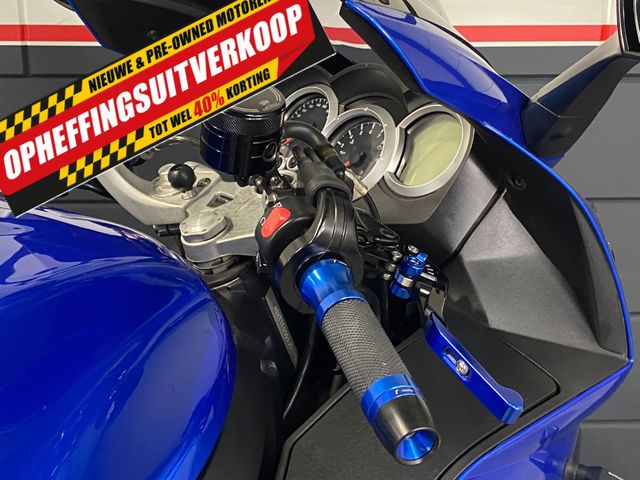 triumph - sprint-st-1050