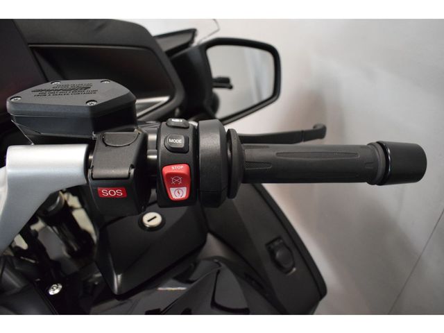 bmw - r-1250-rt