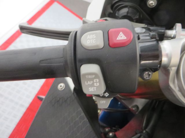 bmw - s-1000-rr