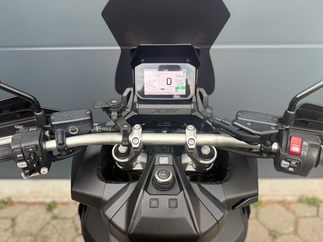 honda - x-adv