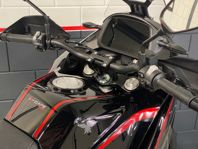 moto-morini - x-cape