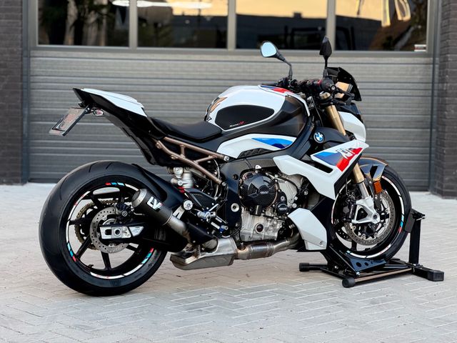 bmw - s-1000-r