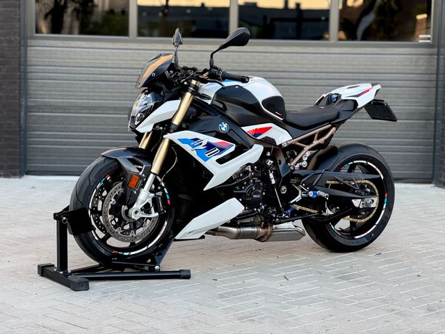 bmw - s-1000-r