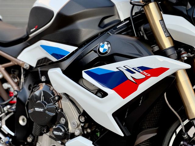 bmw - s-1000-r