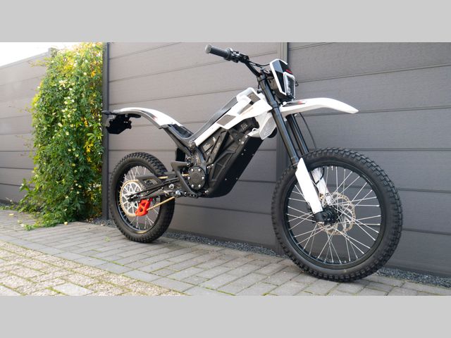 sur-ron - lbx