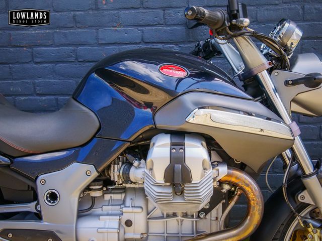 moto-guzzi - 1200-breva-abs