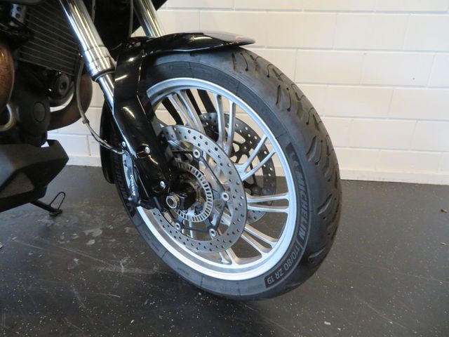 moto-guzzi - stelvio-1200-8v-abs