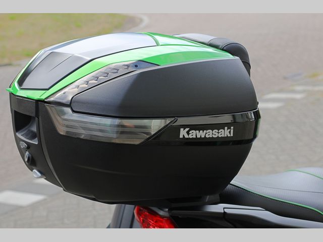 kawasaki - versys-1000-se-grand-tourer