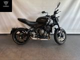 TRIUMPH TRIDENT 900