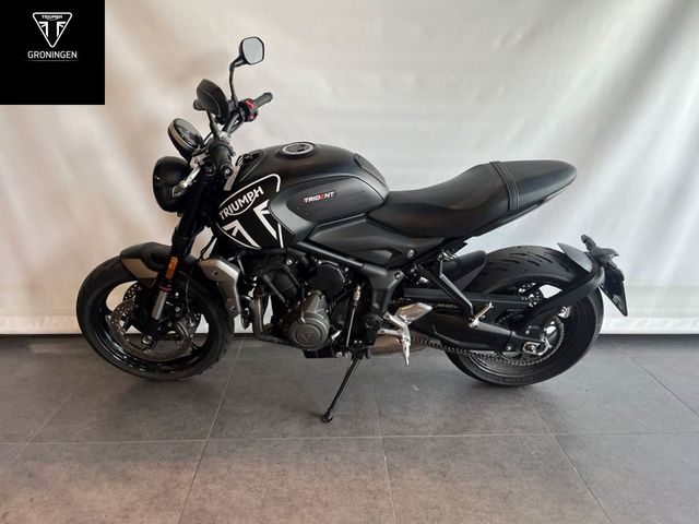 triumph - trident-900