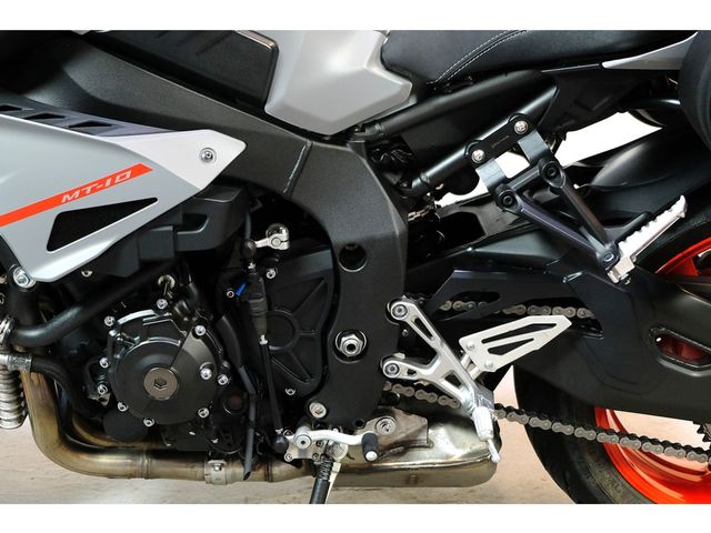 yamaha - mt-10