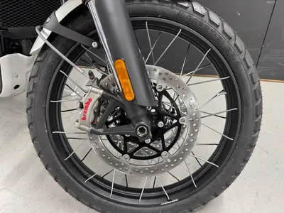 TRIUMPH SCRAMBLER 1200 XE – foto 2