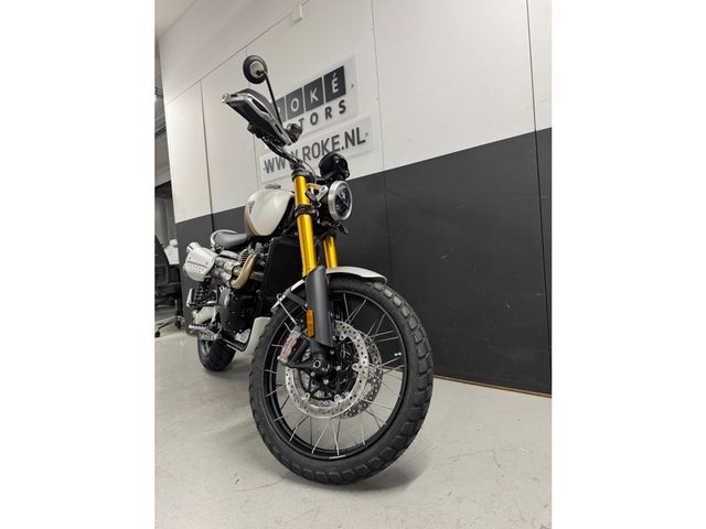triumph - scrambler-1200-xe