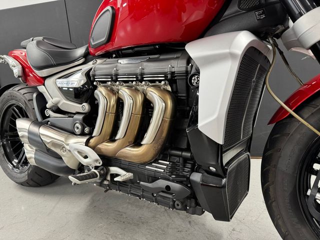 triumph - rocket-3-r