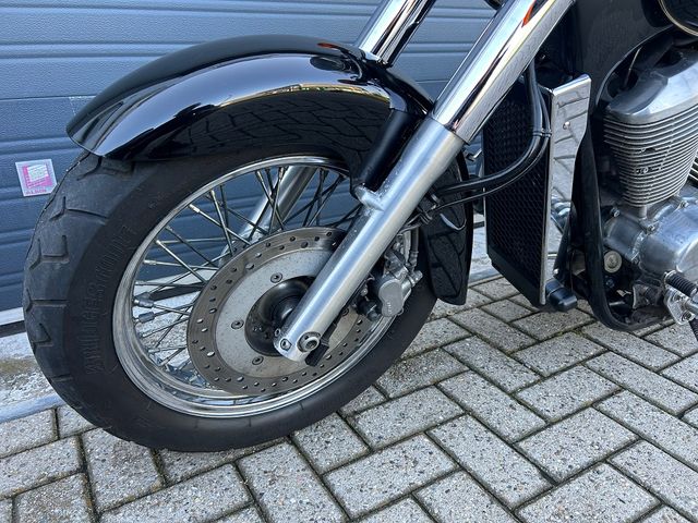 honda - vt-750-c2-shadow-ace