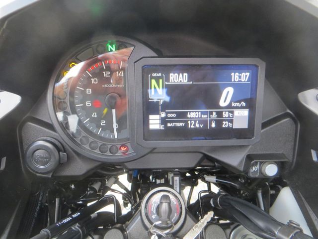 kawasaki - versys-1000-s-grand-tourer
