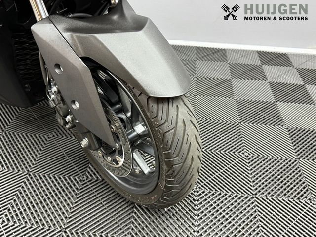 yamaha - x-max-400-iron-max-abs
