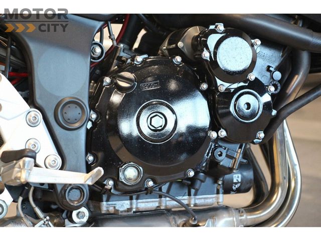 suzuki - gsr-750