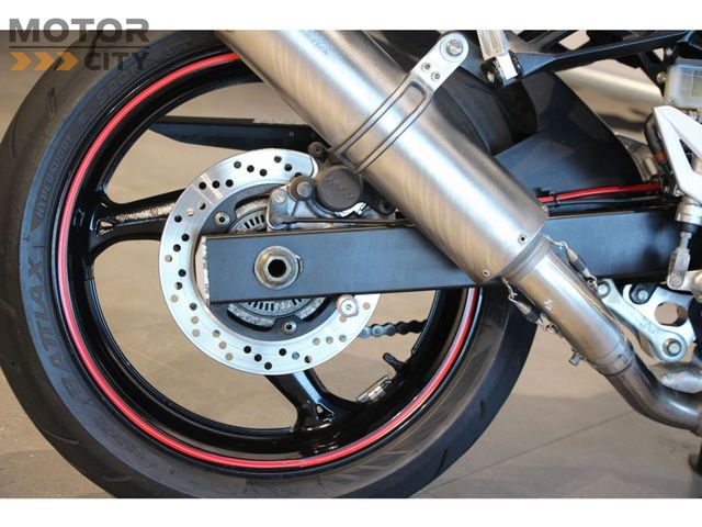 suzuki - gsr-750