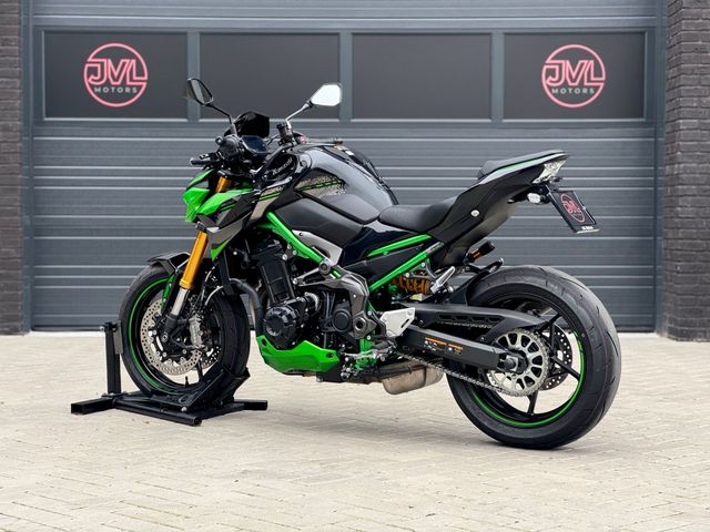 kawasaki - z900-se