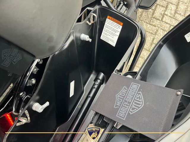 harley-davidson - electra-glide-ultra-limited-flhtk