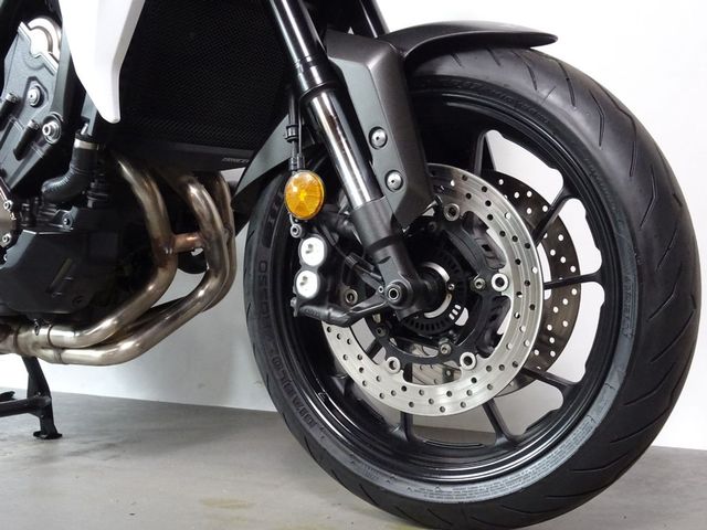 yamaha - tracer-900-abs