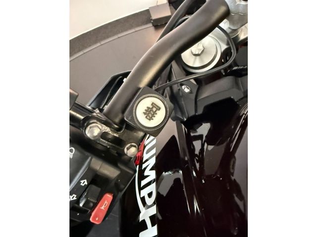 triumph - tiger-800-xc