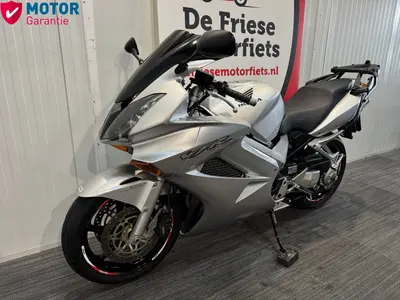 HONDA VFR 800 FI VTEC – foto 4