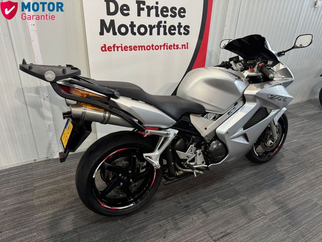 honda - vfr-800-fi-vtec