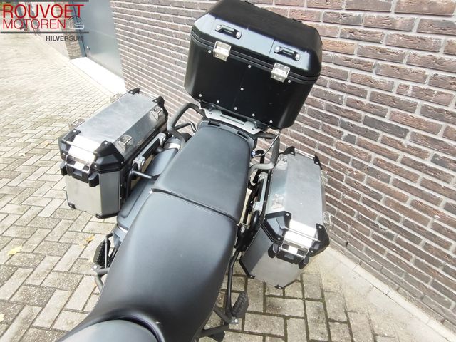 triumph - tiger-800-xrx