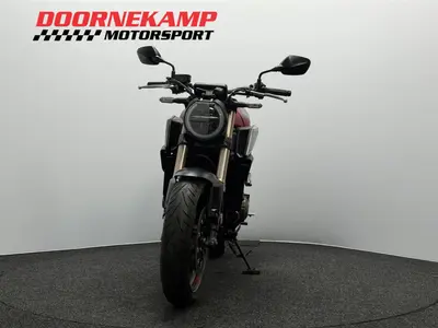 HONDA CB 650 R – foto 4