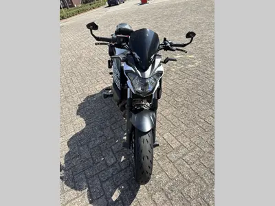KAWASAKI Z650 – foto 3