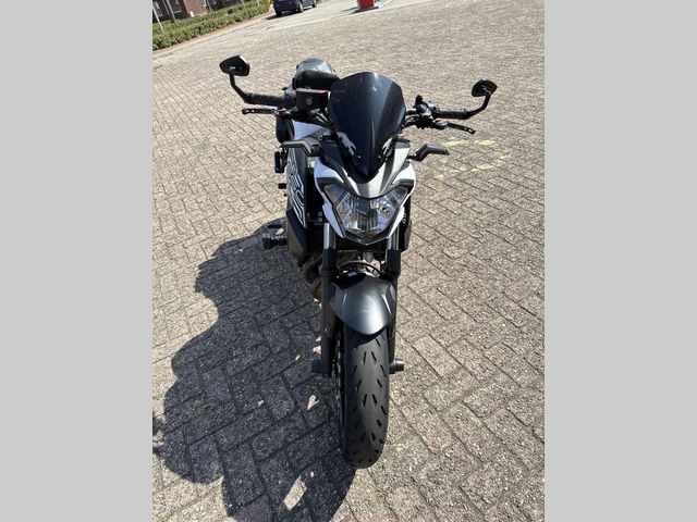 kawasaki - z650