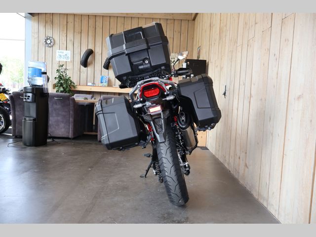 honda - crf-1100-l-africa-twin-dct