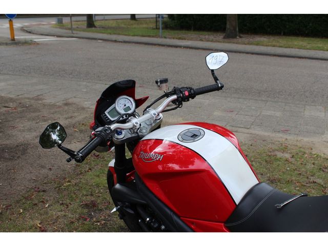 triumph - speed-triple-1050