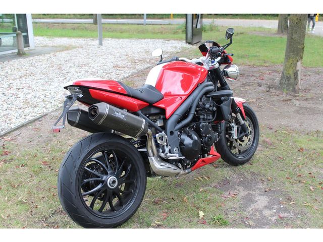 triumph - speed-triple-1050