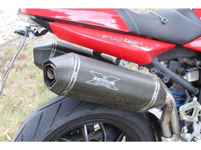triumph - speed-triple-1050