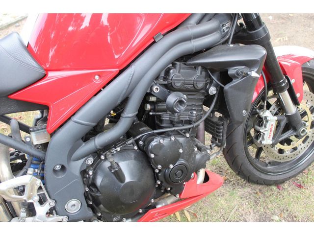 triumph - speed-triple-1050