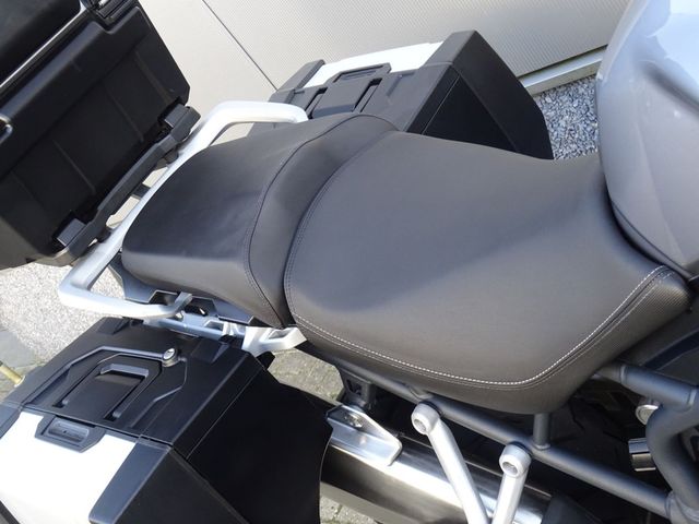 triumph - tiger-explorer